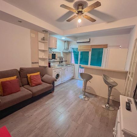 Bonito Apartamento Cerca Del Puerto Malaga Zewnętrze zdjęcie