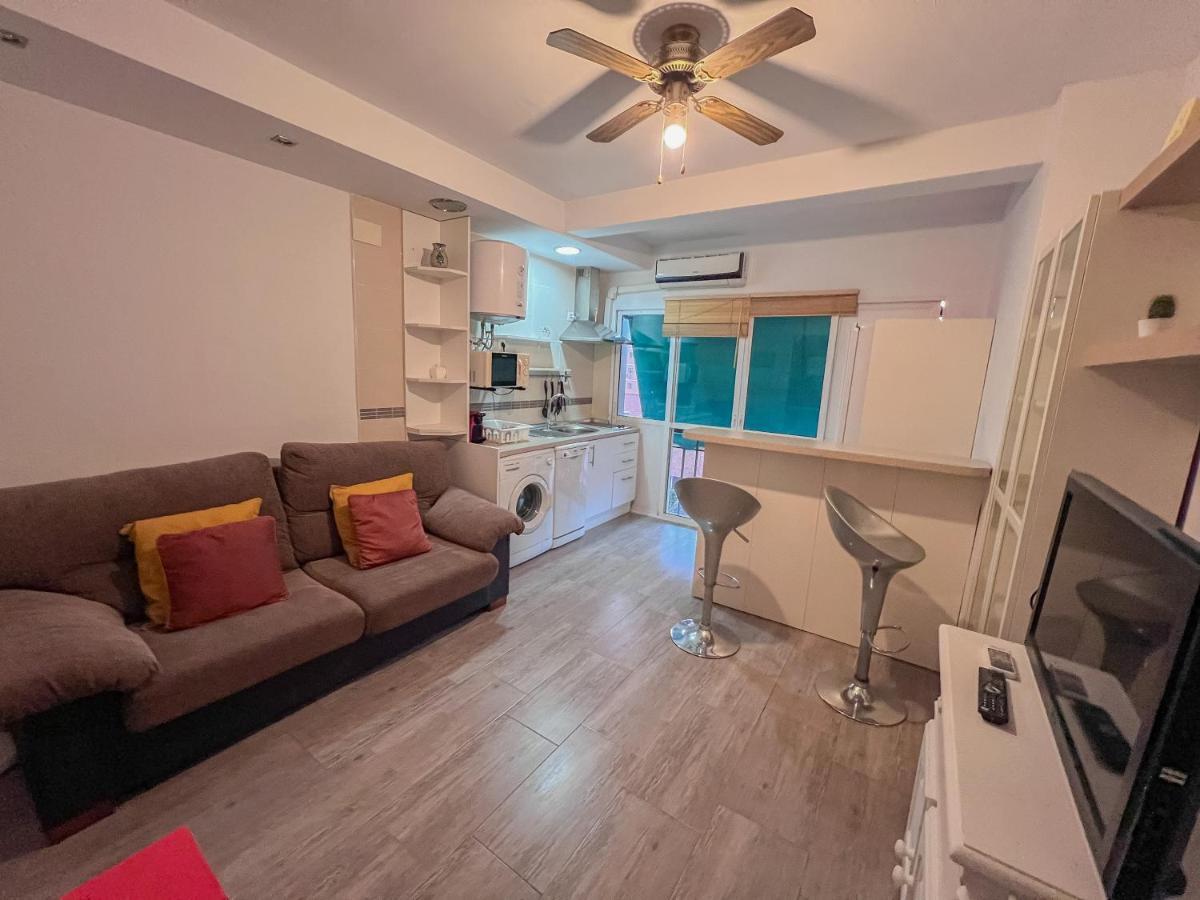Bonito Apartamento Cerca Del Puerto Malaga Zewnętrze zdjęcie