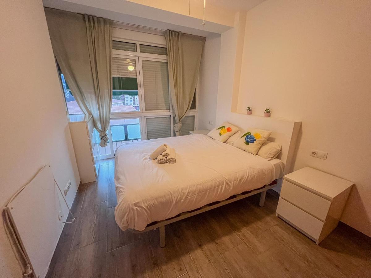 Bonito Apartamento Cerca Del Puerto Malaga Zewnętrze zdjęcie